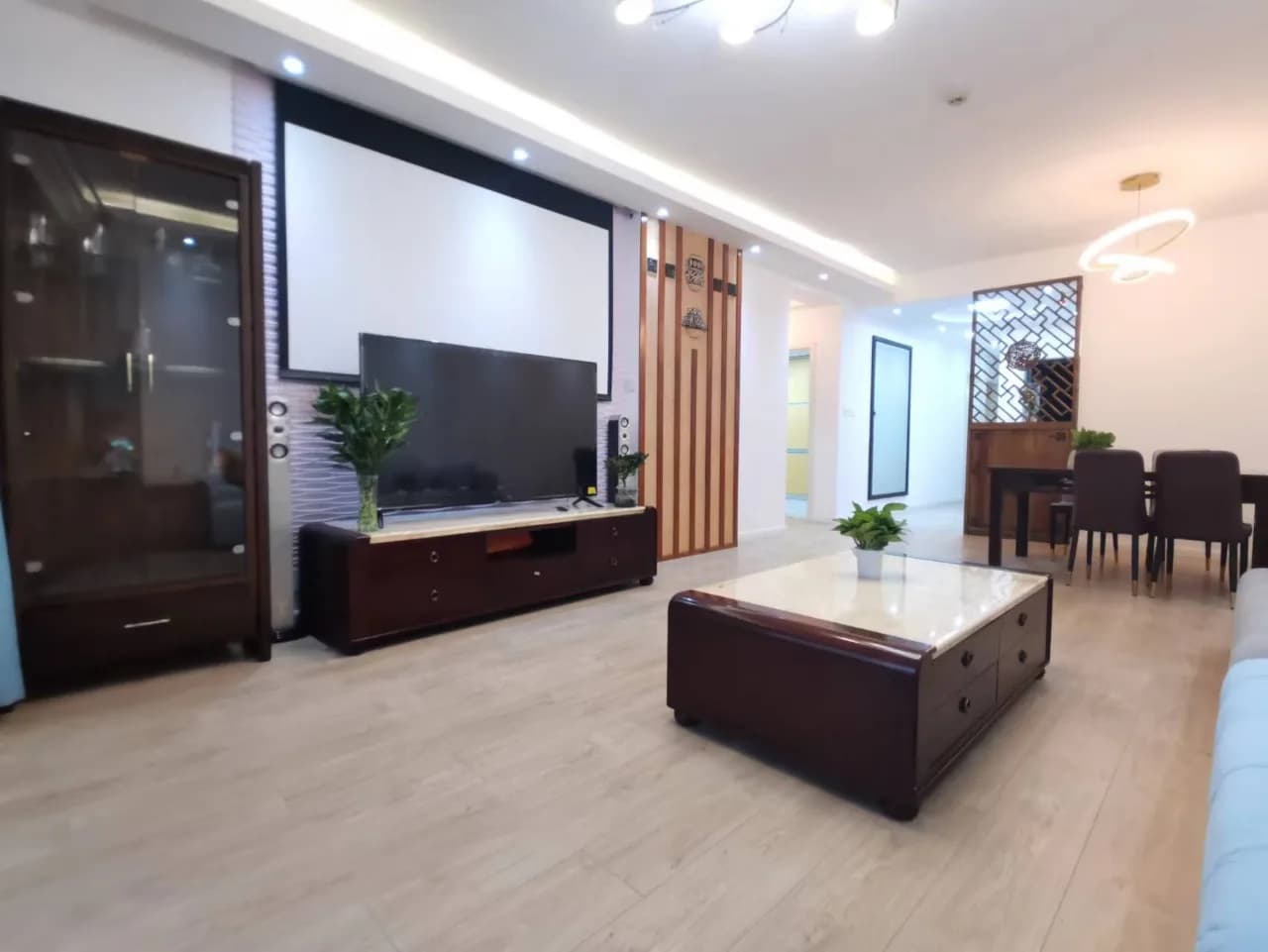 Jiangsu Road, Huamin Century Plaza, 3bds