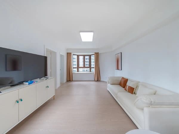 Hongbaoshi Road, Gubei International Garden, 1bd