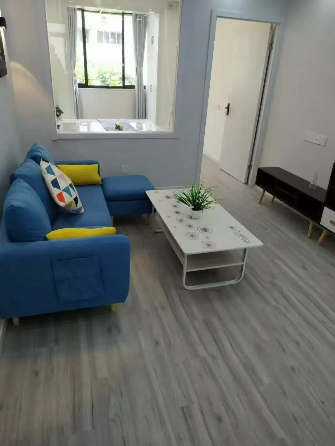 Loushanguan Road, Wusan Community, 1bd