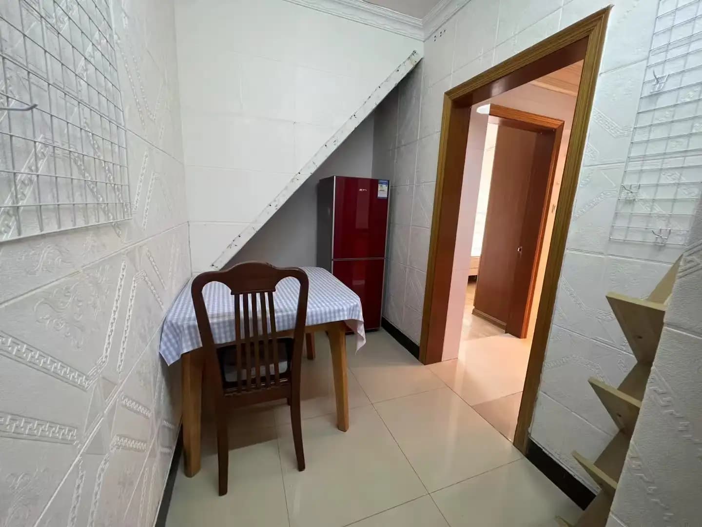 Hechuan Road, Shanghong Xincun, 1bd