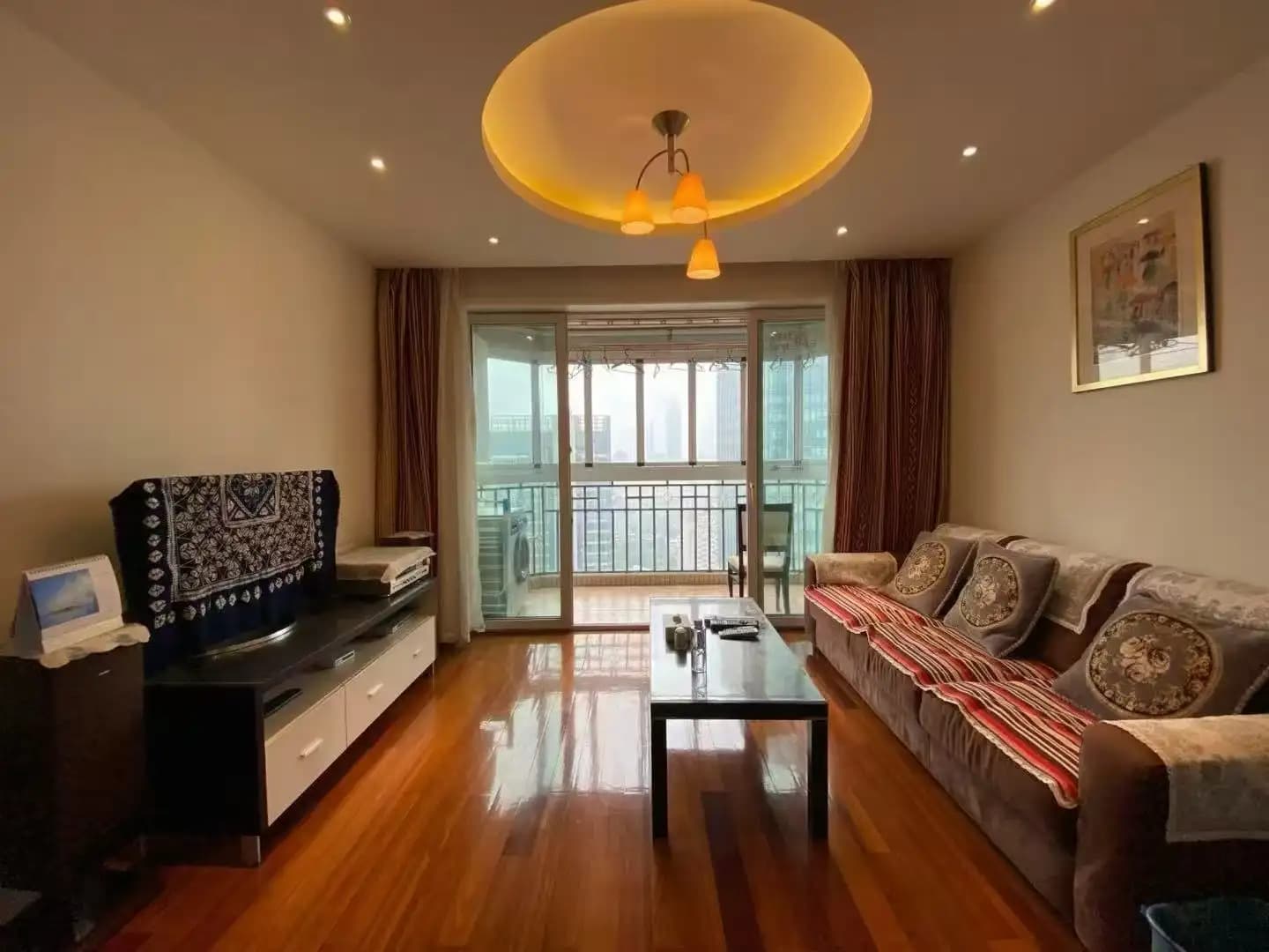 Shaanxi South Road, Oriental Paris Xiafei Garden, 2bds