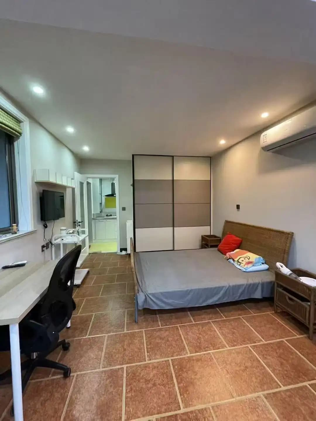 Yan'an West Road, Yanxi Community, 1bd