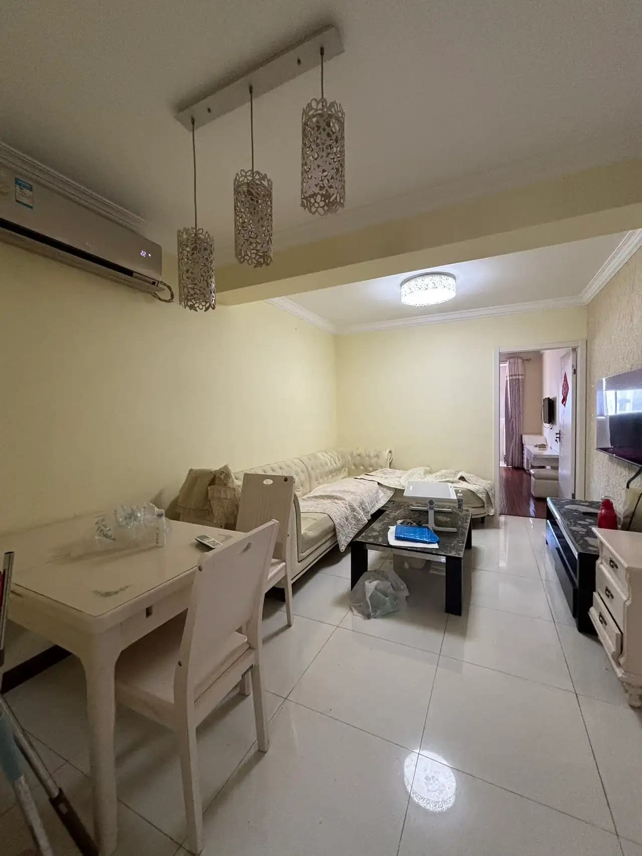 Zhenping Road, Lane 200 Langao Road, 2bds