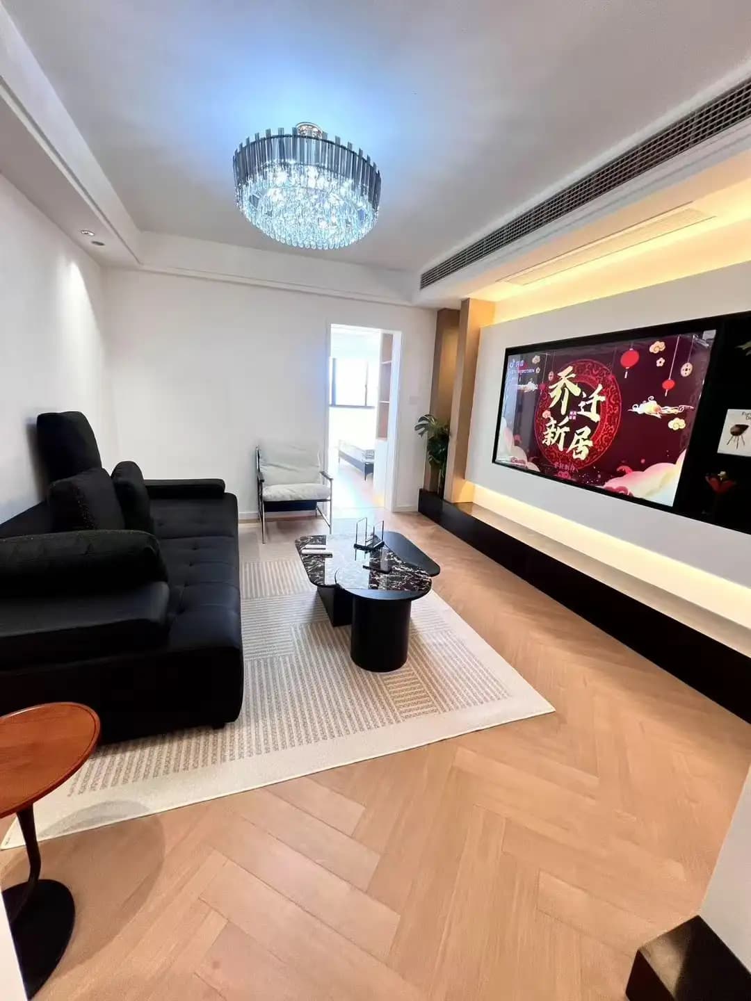 Hongqiao Road, Jindian Building, 2bds