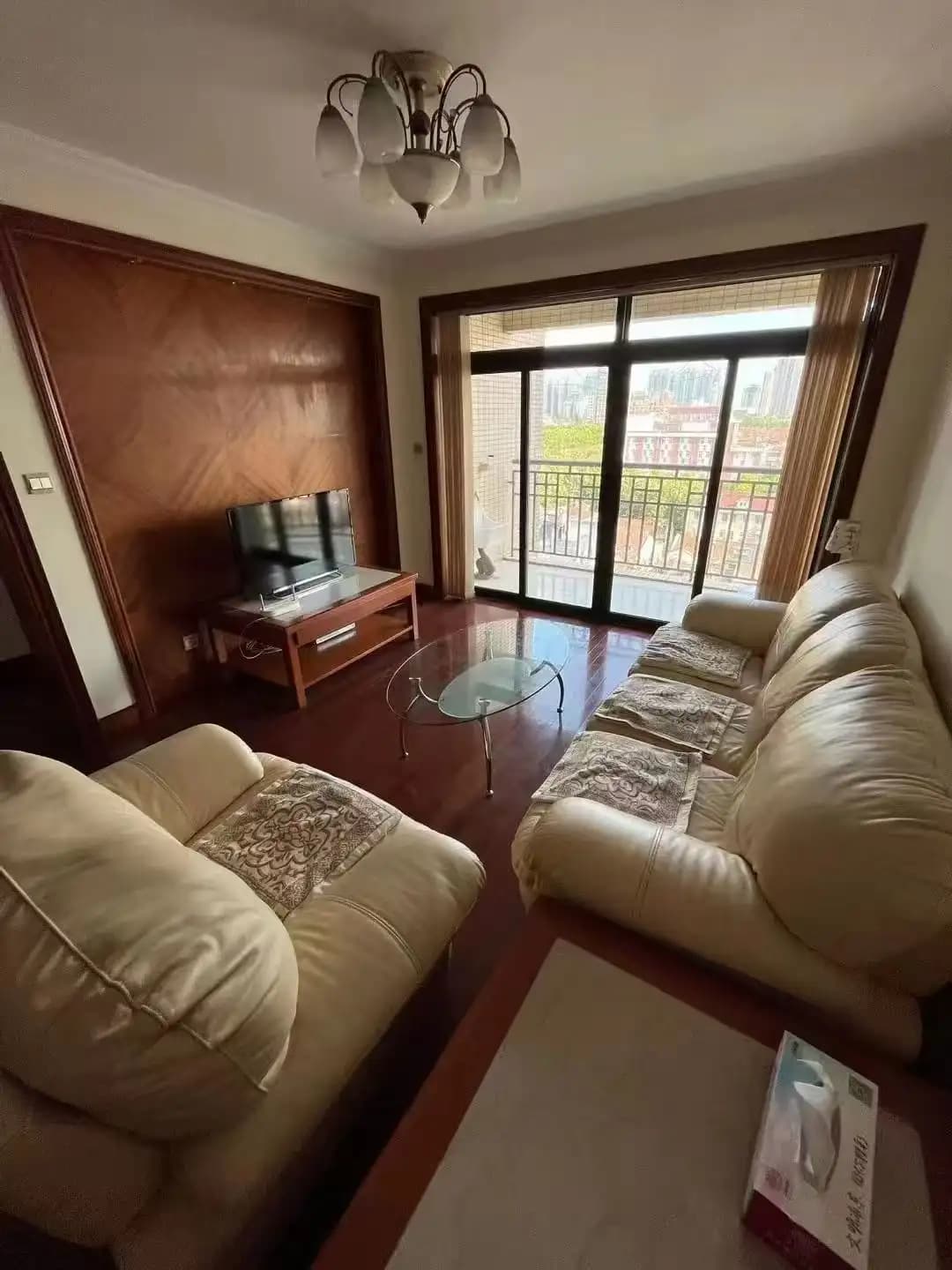 South Shaanxi Road, Oriental Paris, 2bds
