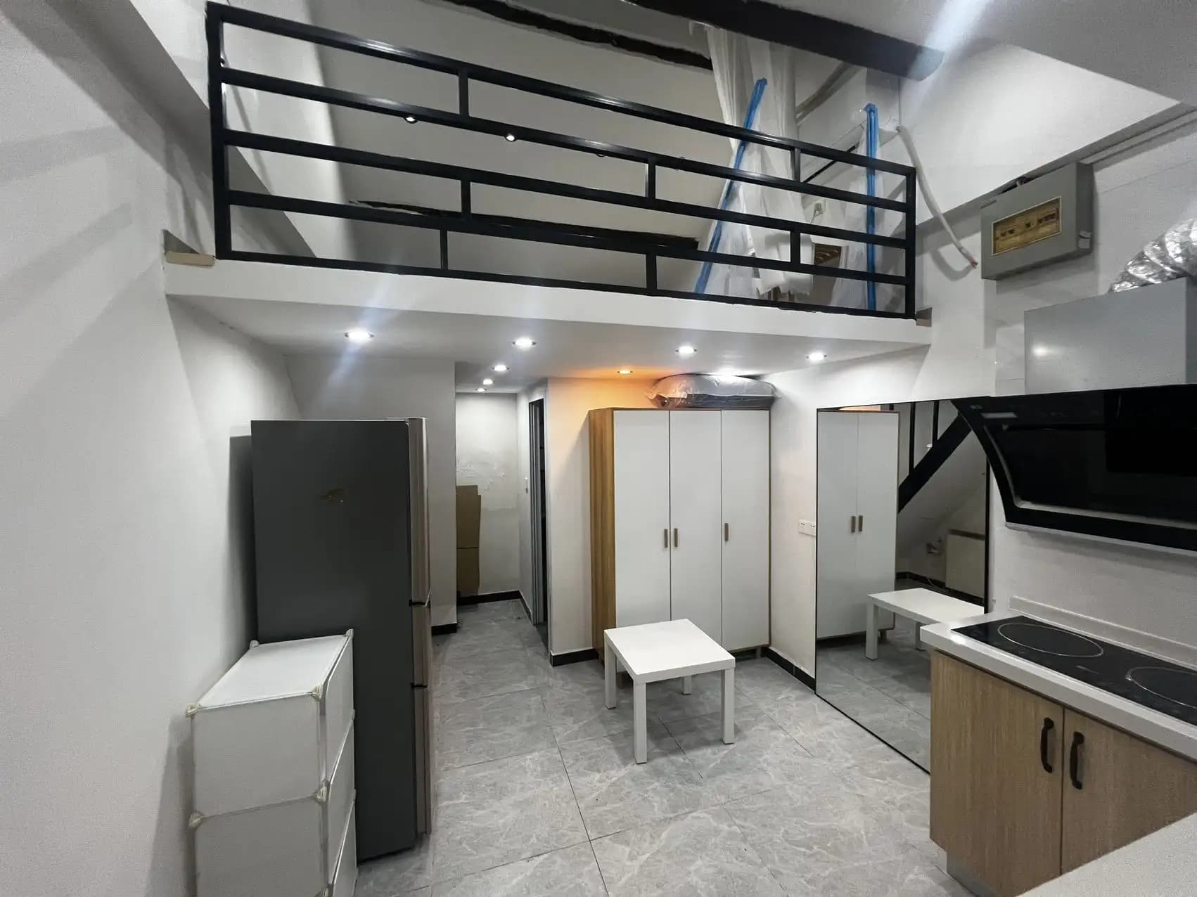 Fuchengmen Station, Zhonglangxia Hutong No.21, 1bd