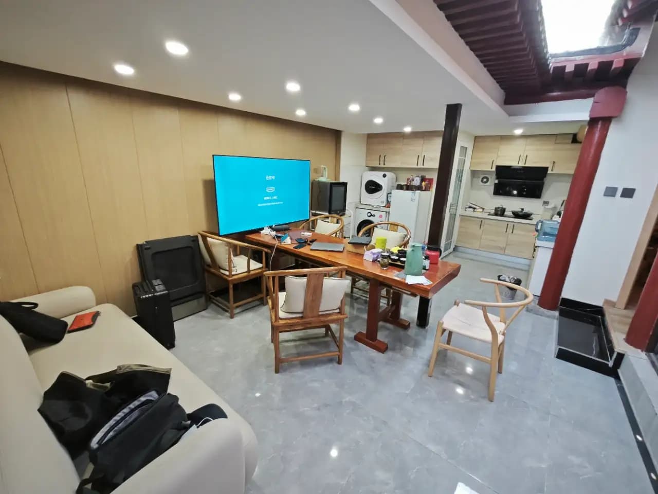 Gulou Street, Da Shi Qiao Hutong, 2bds