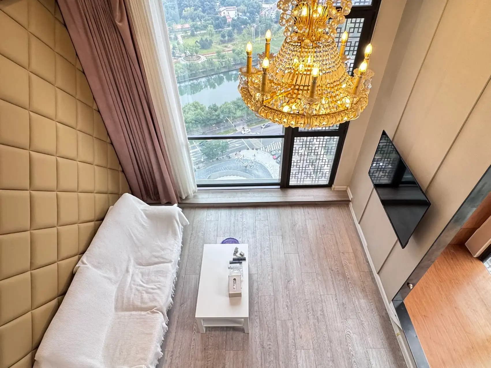 Tongzhou Beiguan, Sincere Shine Center, 1bd