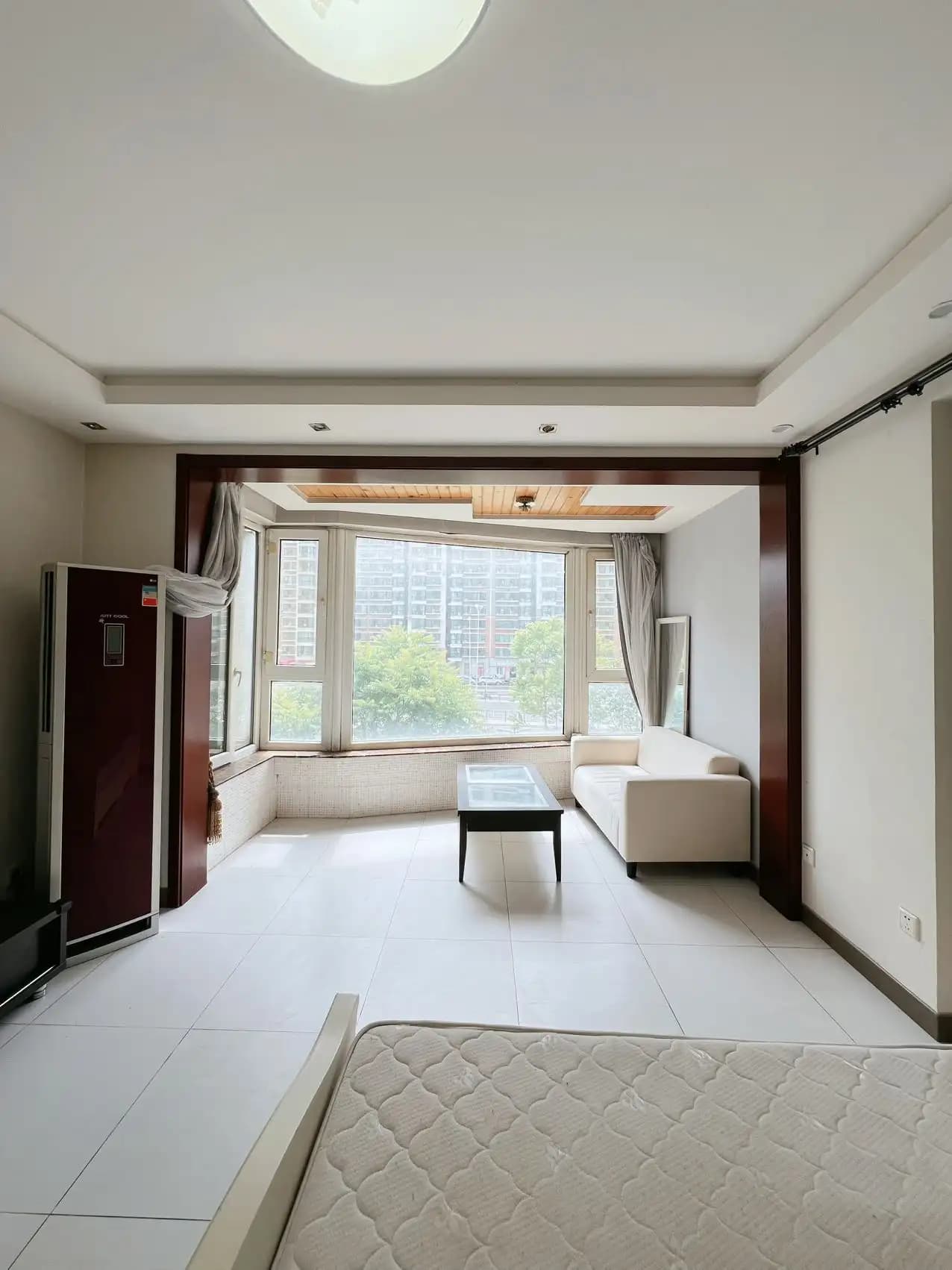Qingnianlu, Chaoyang Joy City, Share house