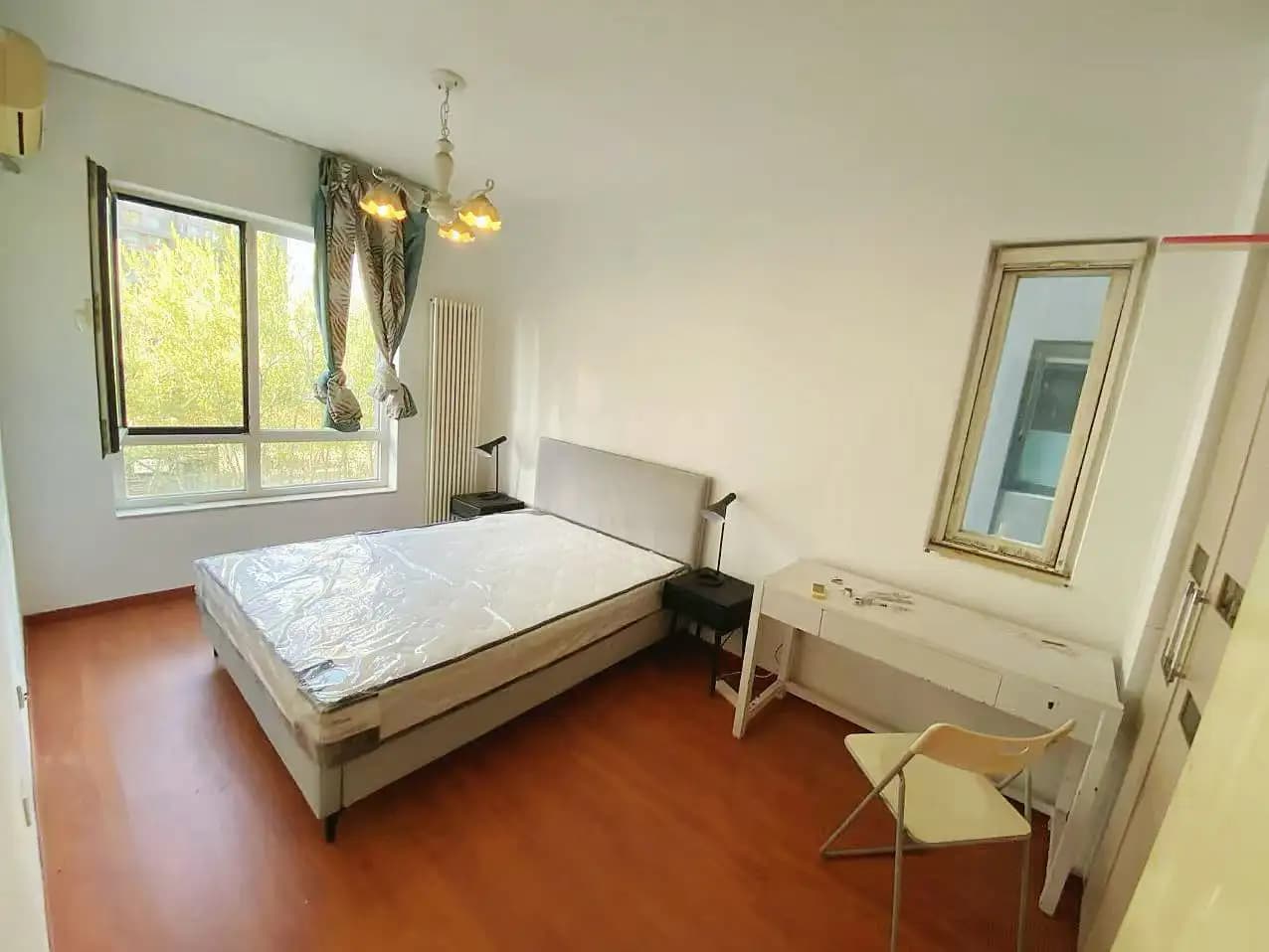 Shuangjing Station, Apple Community South Area, Share house