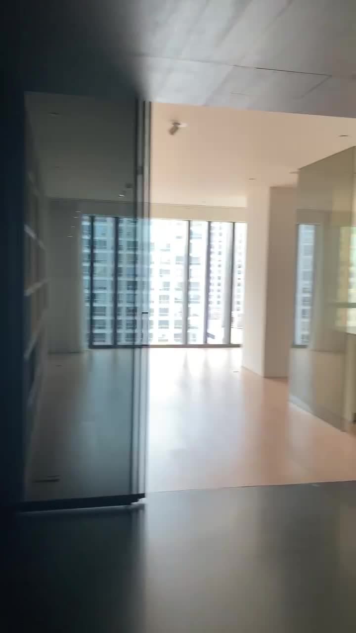 灵芝站，万科大都会，4居