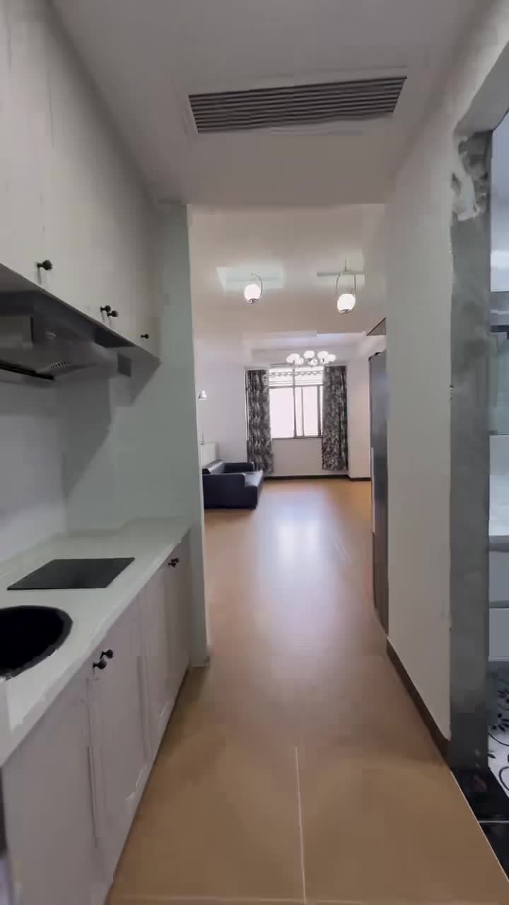 定边路站，威隆大厦，1居