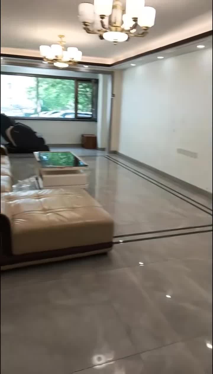 부퉁역, 왕징신청, 쓰리룸