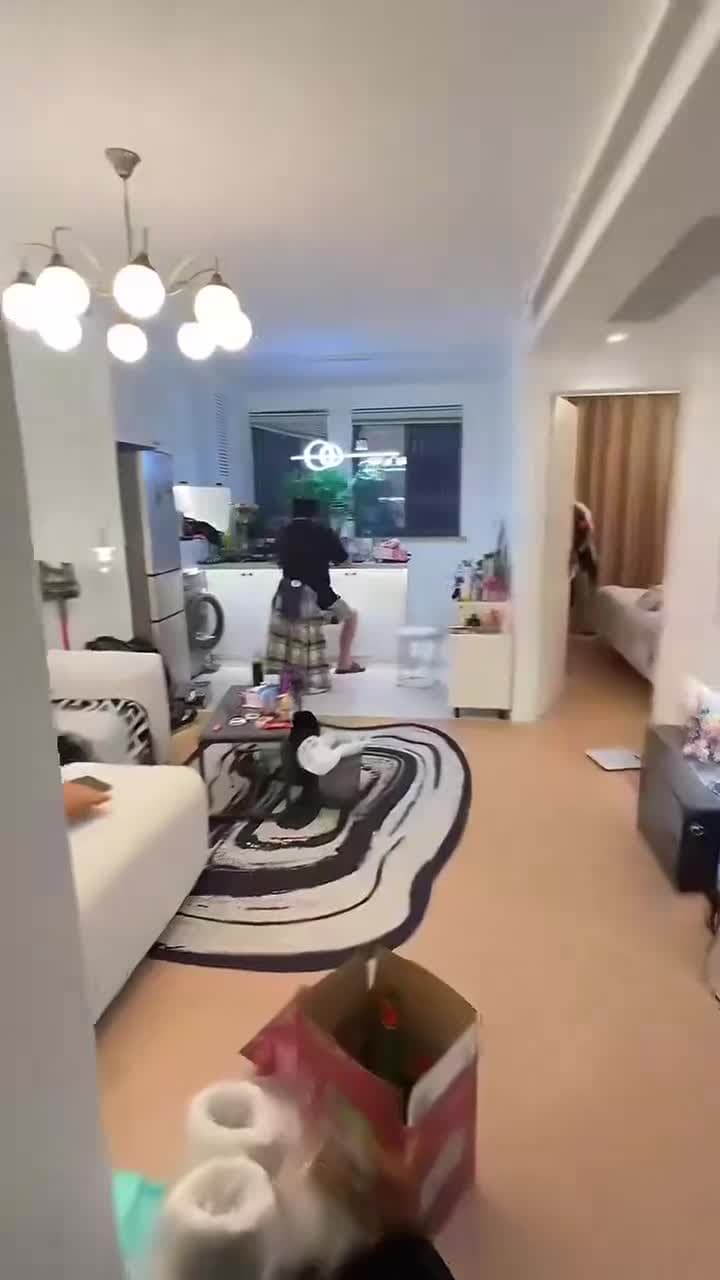 江宁路, 世紀之門, 1居室