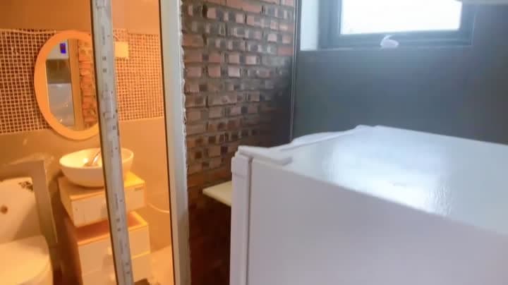 鼓楼大街站，铁影壁胡同，1居