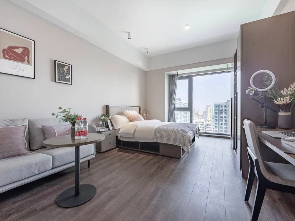 National Exhibition and Convention Center Station, Shanghai Exhibition Fanyu International Apartment, 1bd