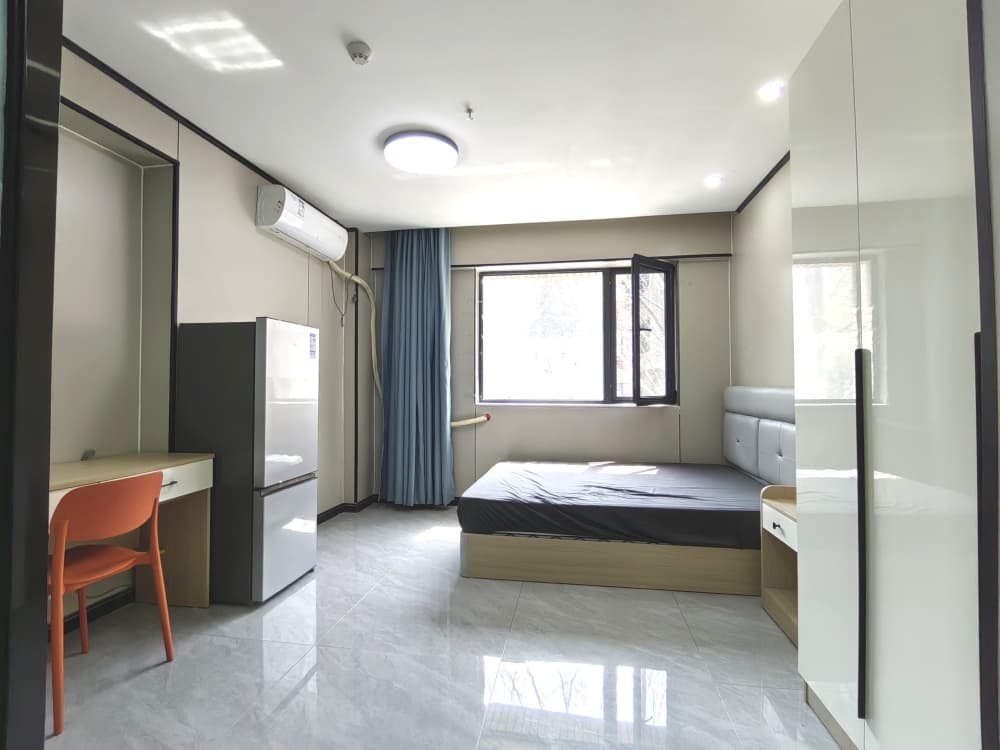Wenyanglu Metro Station, Qingweiliao Youth Apartment, 1bd