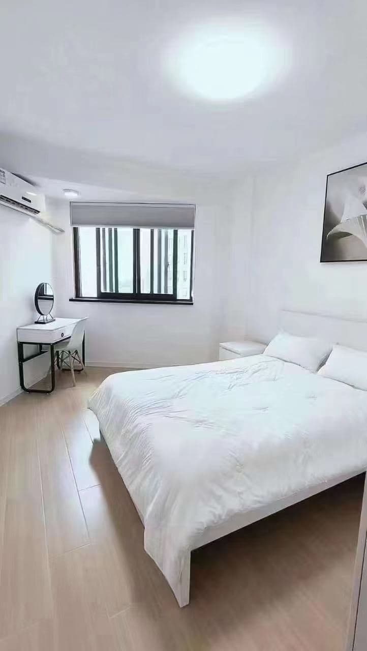 Jiangning Road, Xinjiang Building, 1bd