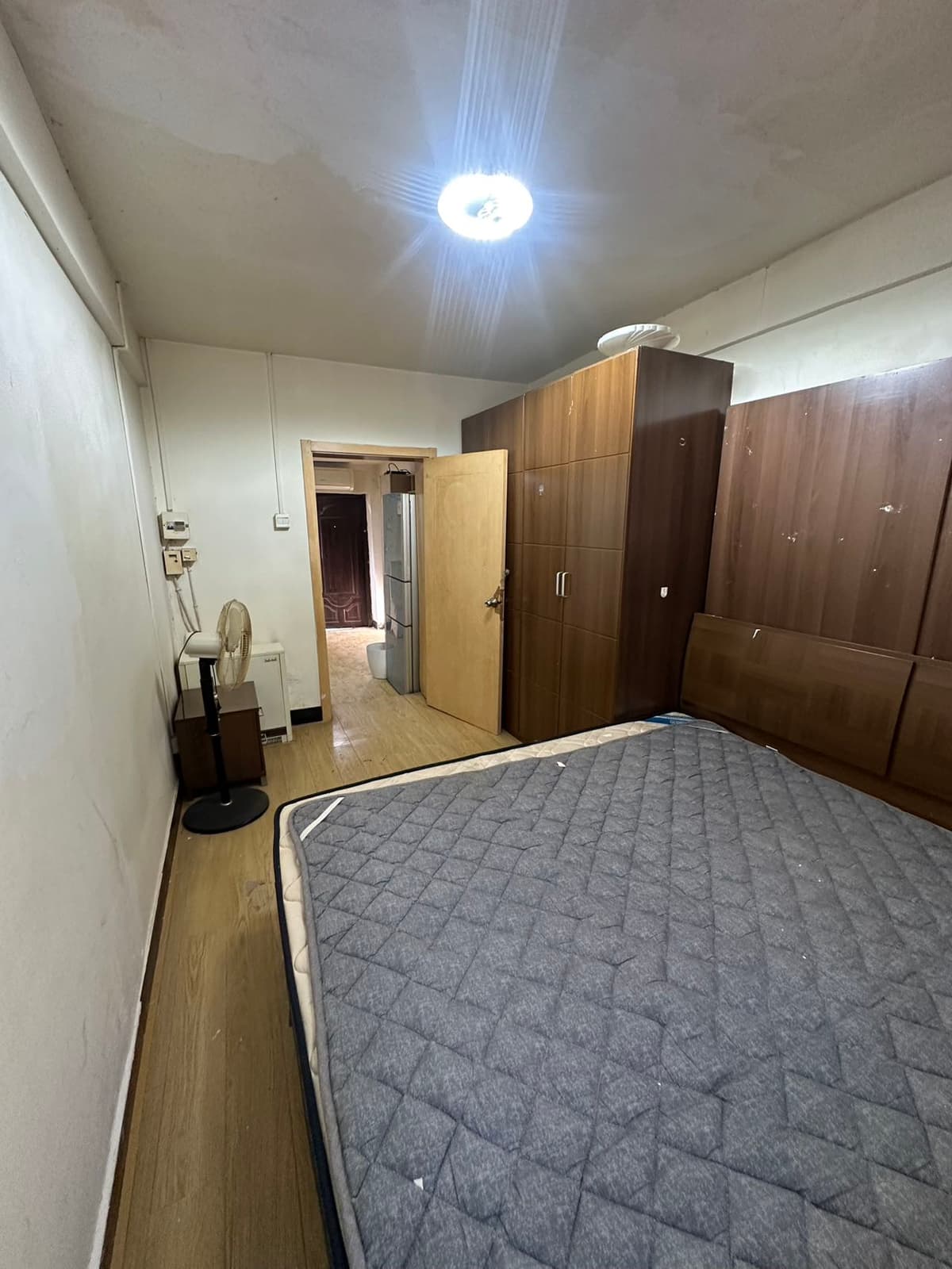 Lingjing Hutong Station, Lingjing Hutong, 2bds