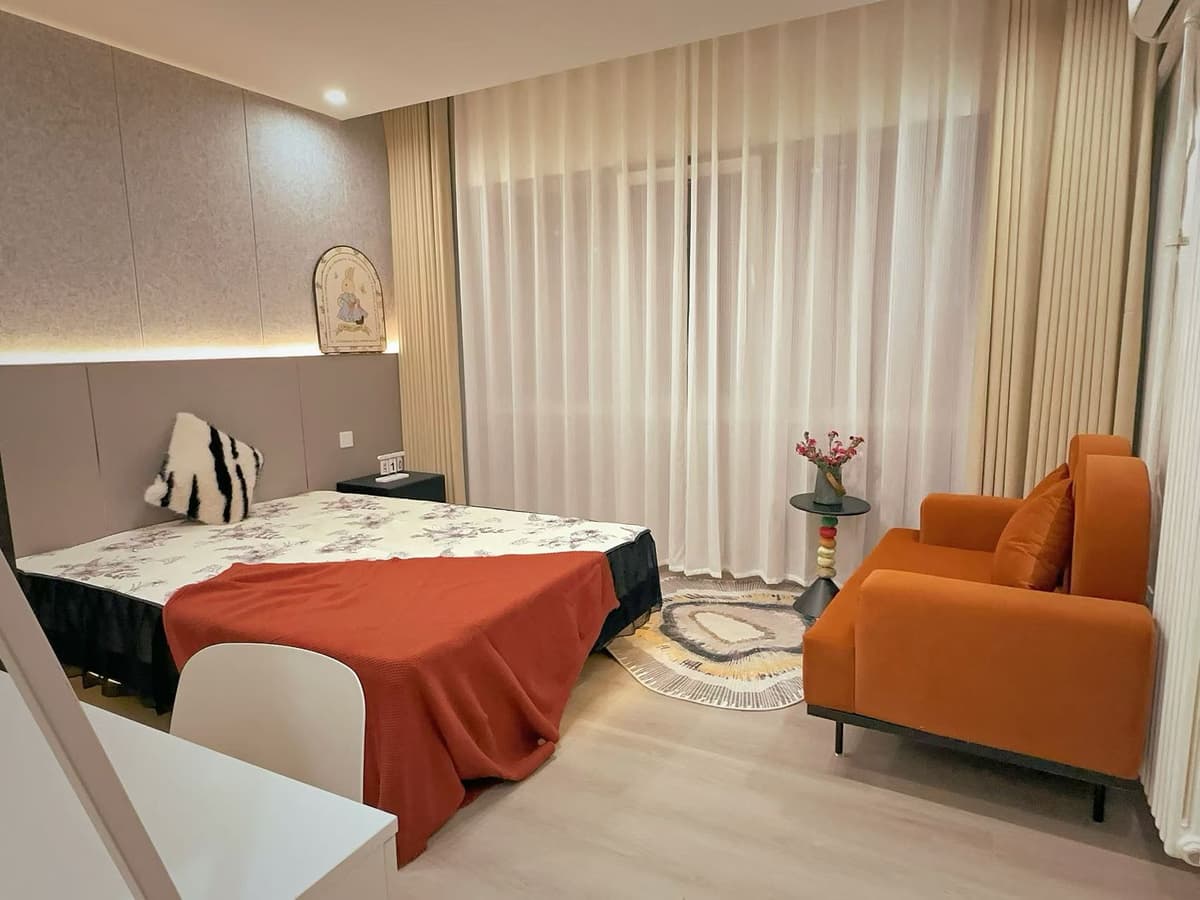 Dawanglu Station, Modern City, Share house