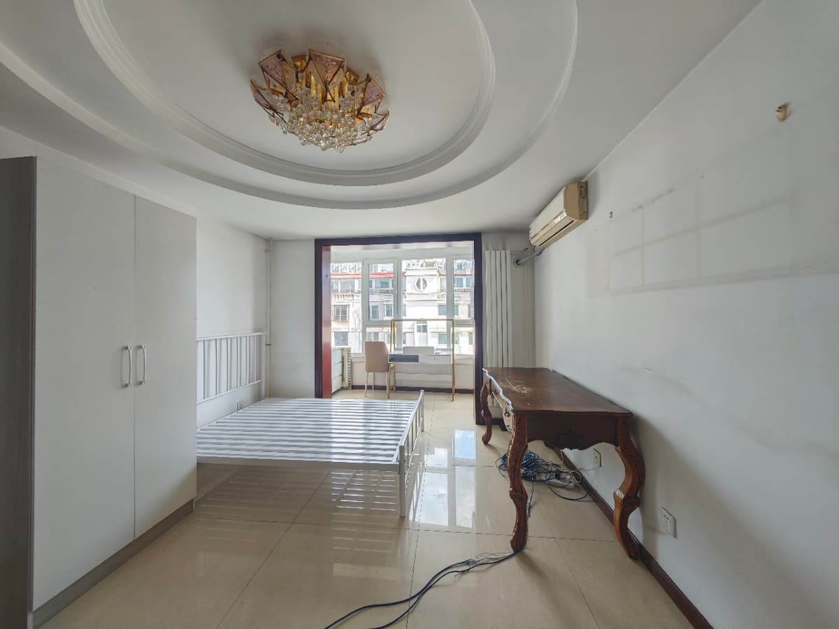Longze Station, Jinbangyuan, Share house