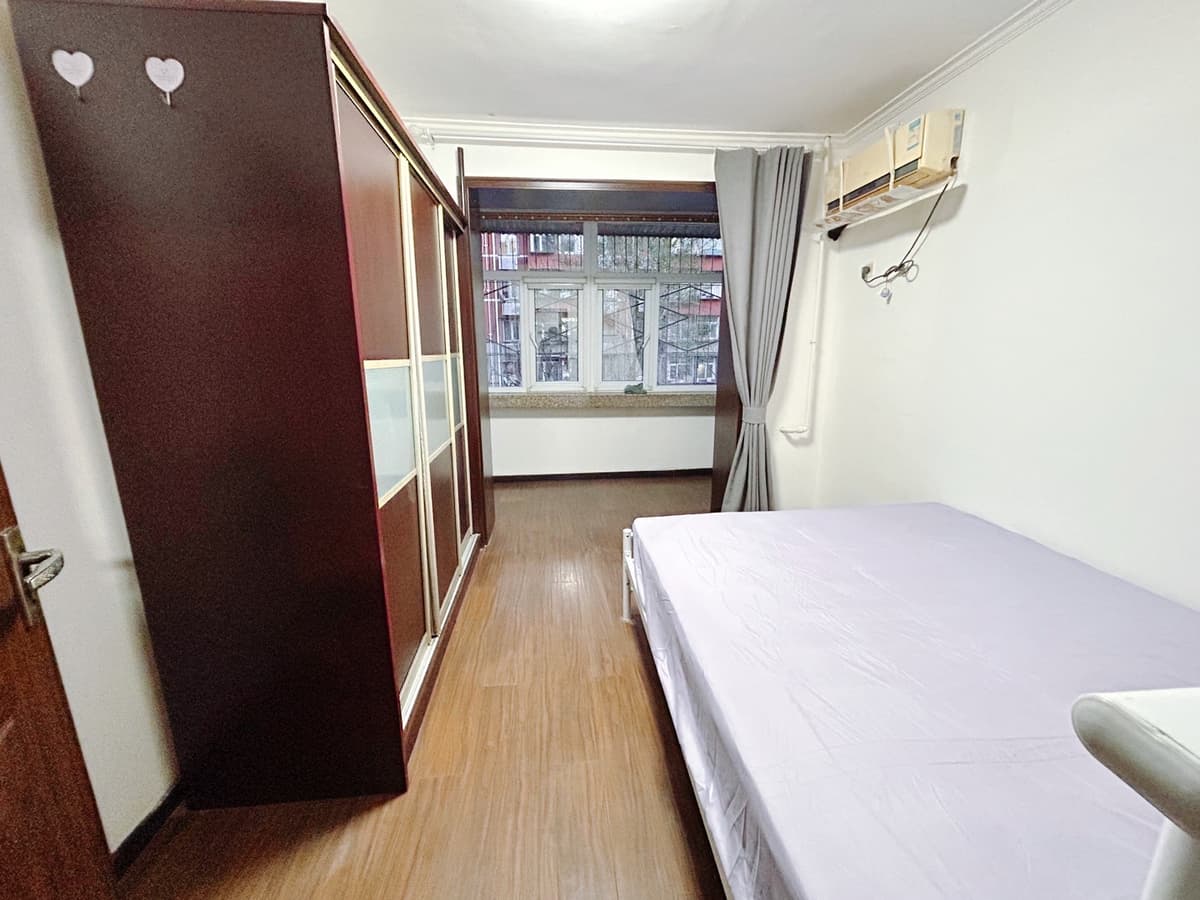 Huoying Station, East Jiancai Cheng Yi Li, 2bds
