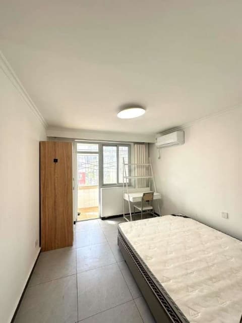 Shilipu Station, Balizhuang Beili, Share house