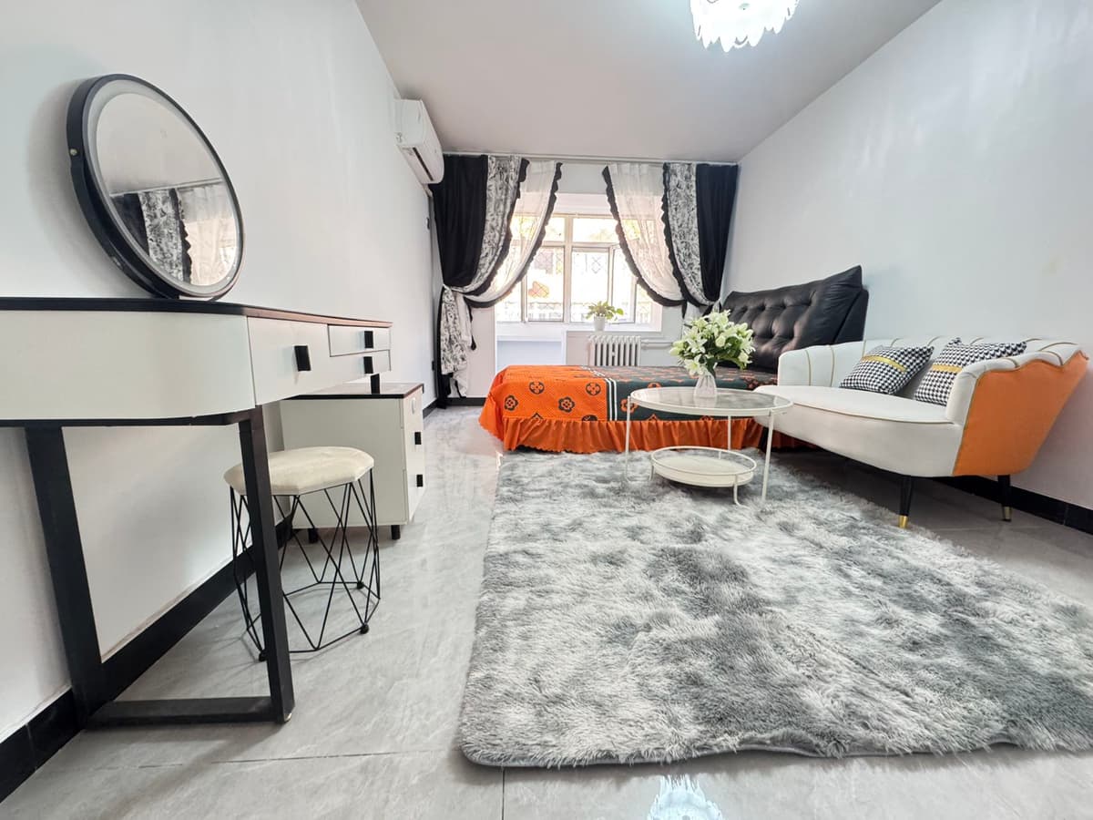 Shifoying, Balizhuang Beili, Share house