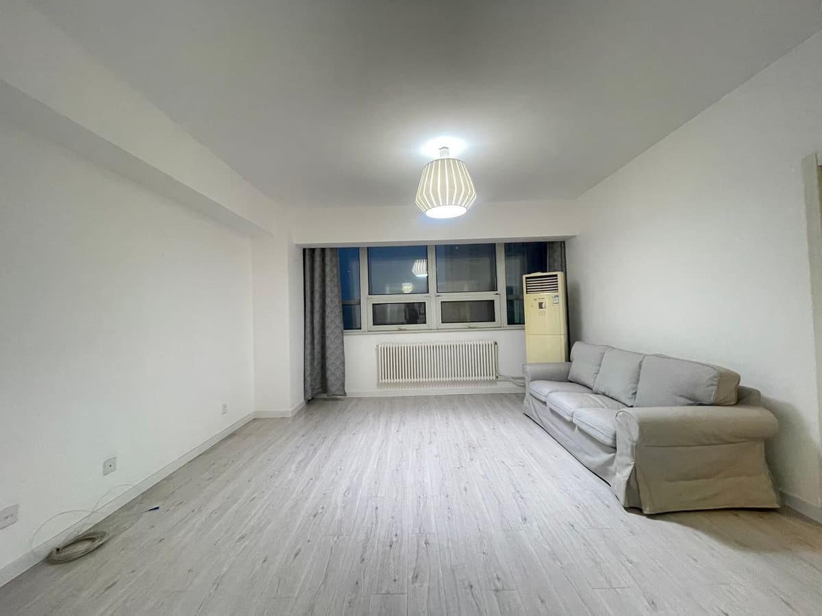 Dongfeng Beiqiao Station, 2bds