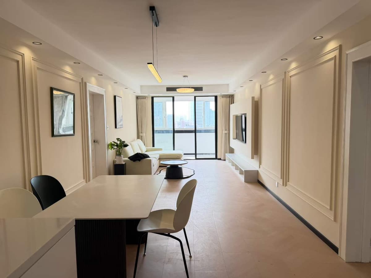 Jiashan Road Station, Lane 333 South Shaanxi Road, 2bds