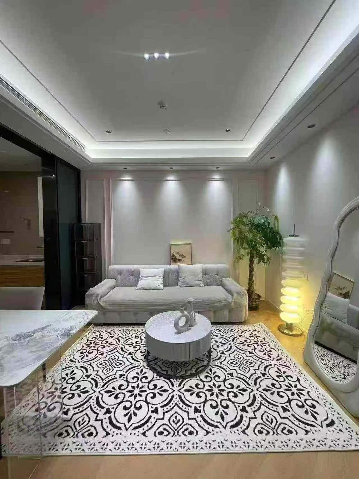 Zhongtan Road Station, Xiangyi Tiandi, 1bd+walk-in closet