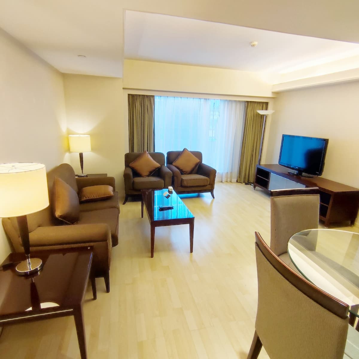 Dongdan Station, Huixian Haoting Centennial Heights, 2bds