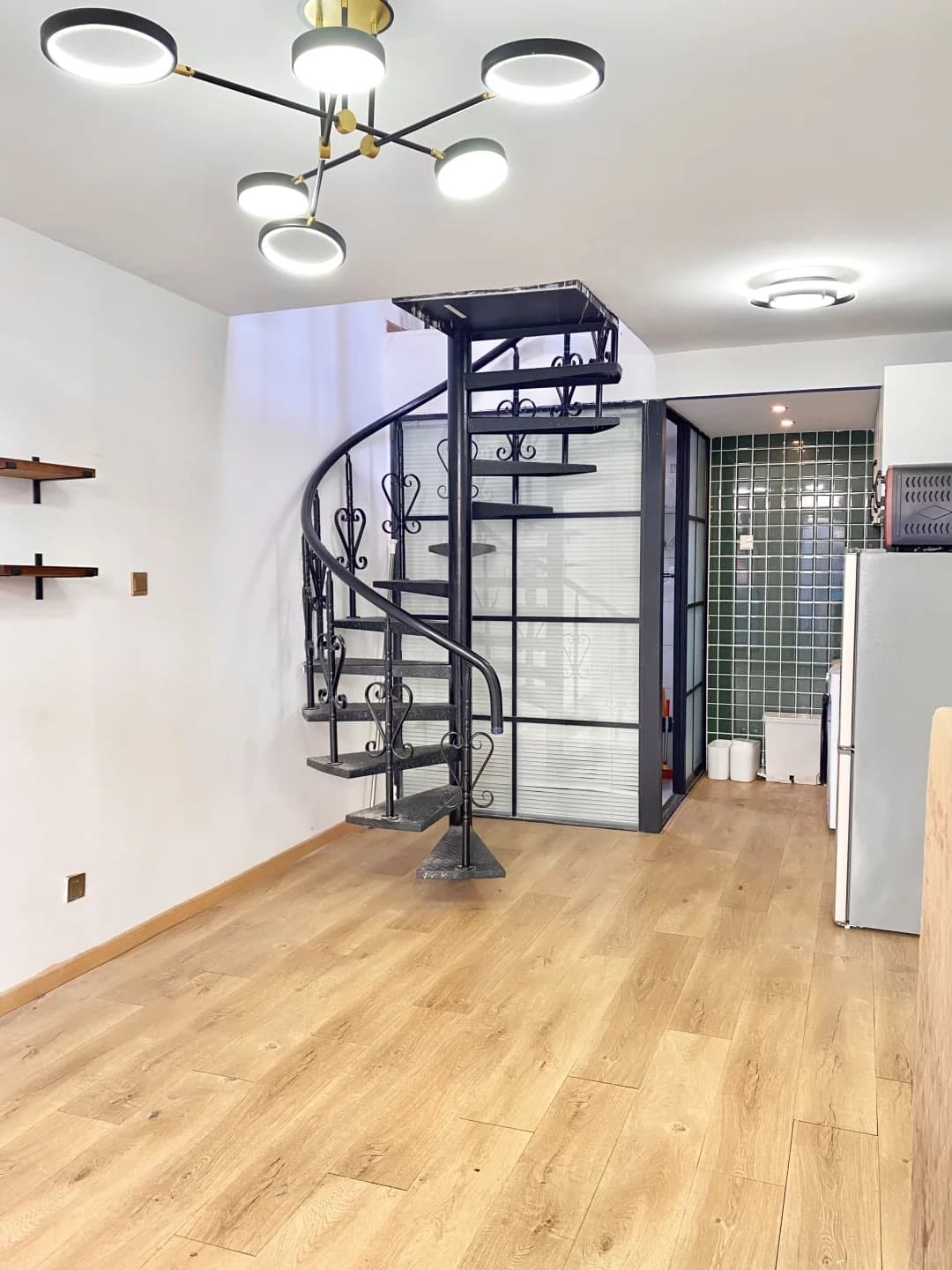 Gulou Street Station, Beiluoguxiang, 1bd