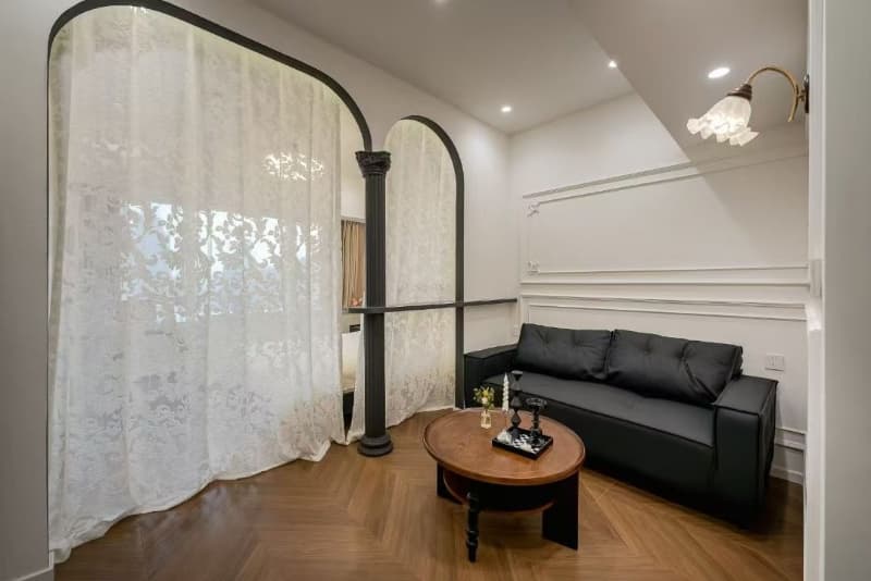 Shangcheng Road Station, Tomson Center Building C, 1bd