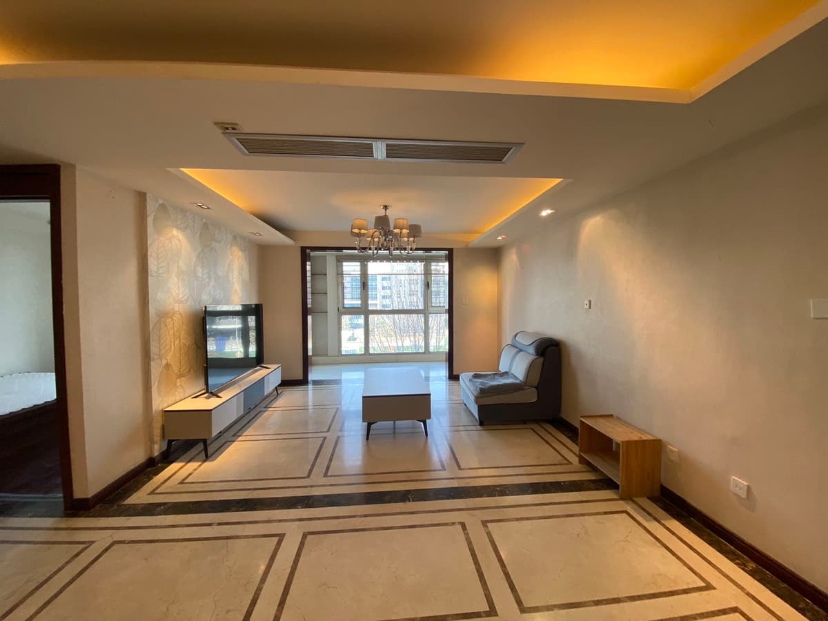 Tuofangying Station, Lidu Yihao, 3bds