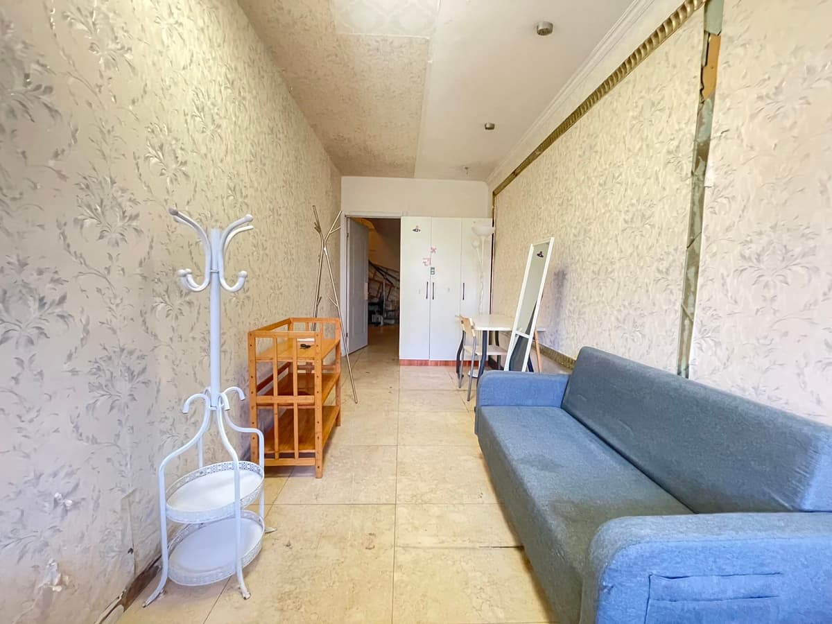 Jiulongshan Station, Pearl River Imperial B District, Share House