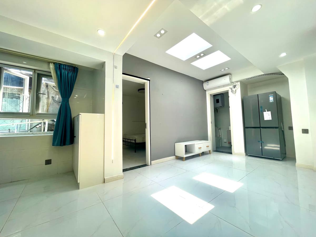 North Beihai Station, Mopan Yuan Hutong, 3bds